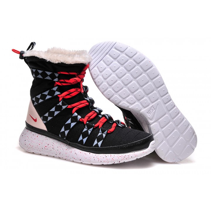 Сапоги Nike WMNS ROSHERUN Sherpa бордо 